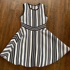GB Girls black and white dress size 8